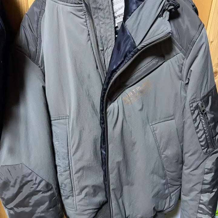 [BUNJANG] AVIREX MA-1 Flight Jacket / AVIREX 항공 MA-1 자켓
