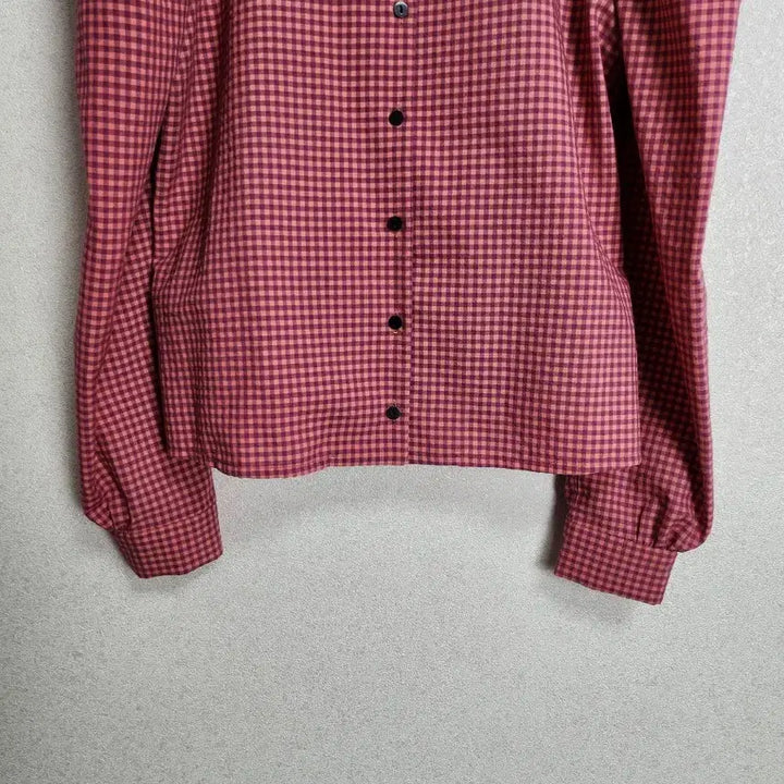 [BUNJANG] Near and Dear Checkered Puff Sleeve Blouse / 니어앤디어 퍼프소매 체크 블라우스55 66
