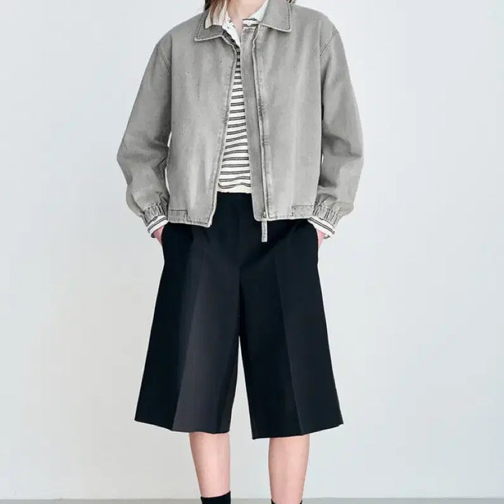 [SOLD OUT] 새상품)한섬 LATT 드로우스트링 스터드 데님 집업 자켓