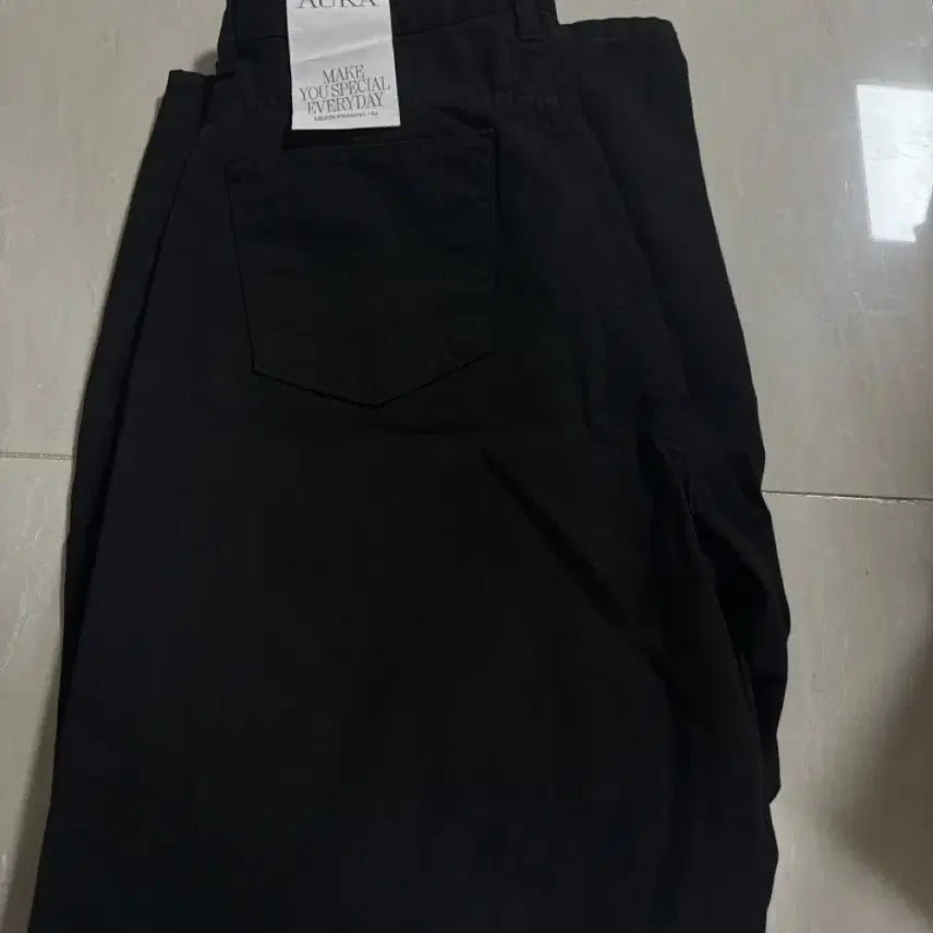 [BUNJANG] LaRoom Plain Balloon Pants / (무배)새상품 라룸 바지 라룸 플레인 벌룬팬츠