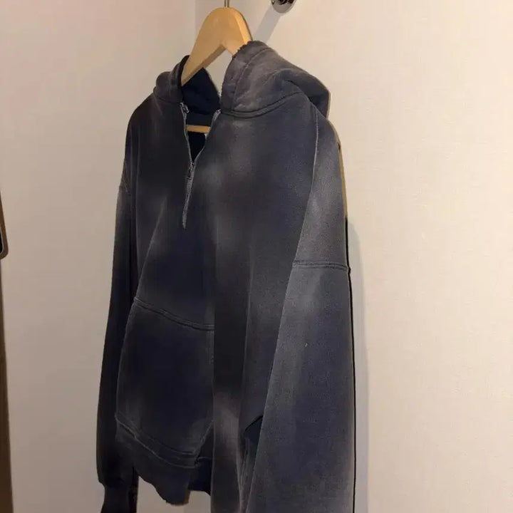 [BUNJANG] Ancellm Hooded Zip Black Hoodie / [1] 안셀름 후드 집 블랙 26ss