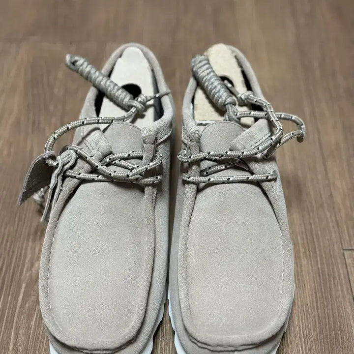 [BUNJANG] Clarks Wallabee GTX Gore-Tex Sandals / (새상품)클락스 왈라비 GTX (고어텍스) 샌드