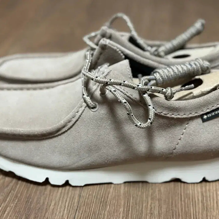 [BUNJANG] Clarks Wallabee GTX Gore-Tex Sandals / (새상품)클락스 왈라비 GTX (고어텍스) 샌드