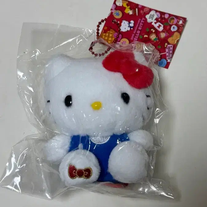 [BUNJANG] Hello Kitty 50th Anniversary Keychain / 헬로키티 인형 50주년 키링