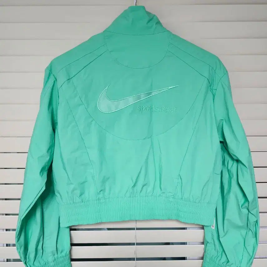[SOLD OUT] 나이키 우먼스 스포츠웨어 우븐자켓 L