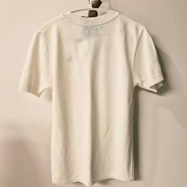 [BUNJANG] Vivienne Westwood ORB Logo V-Neck Knit Top / 비비안 웨스트우드 정품 ORB 로고 반팔 브이넥 니트