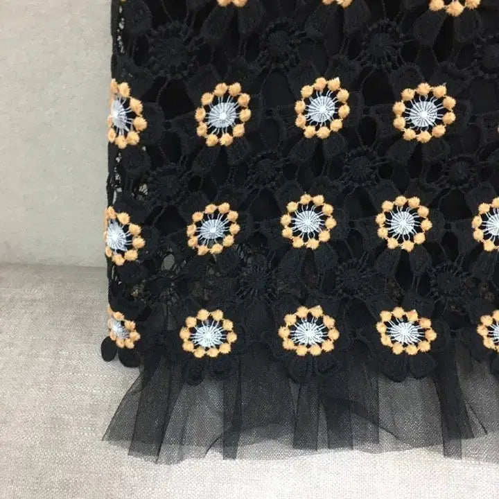 [SOLD OUT] 한섬 오즈세컨 정품 크로셰 뷔스티에 + 플라워 밴딩롱스커트 투피스세트