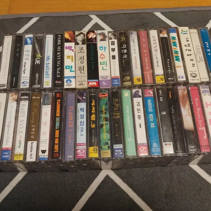 [BUNJANG] 1990s Korean Pop Music Cassette Tapes (Bundle of 40) / 90년대 가요 카세트테이프 40개-2