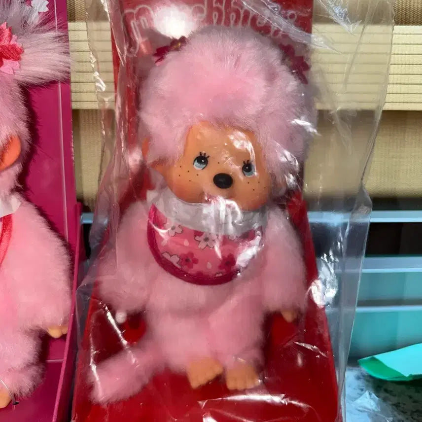 [BUNJANG] Monchhichi European Sakura Cherry Blossom Girl Doll / (미개봉)몬치치 유럽 사쿠라 벚꽃 몬치치걸