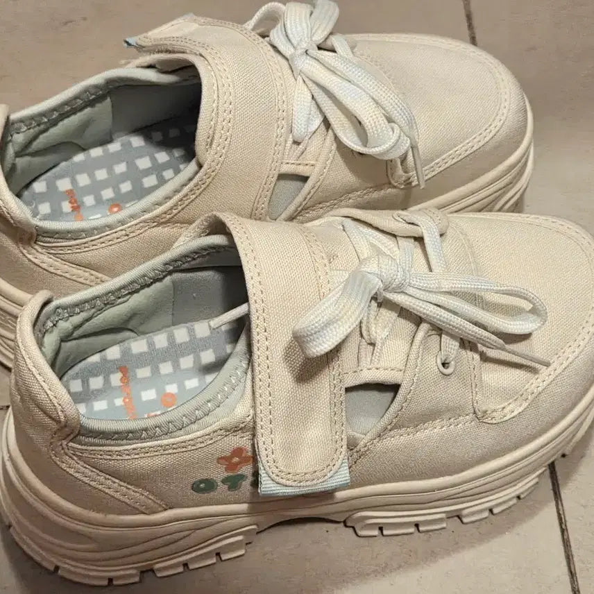 [BUNJANG] Ottie x Isle 3300 Canvas High Sneakers / 오찌x이슬로 포코리프렌즈 3300 캔버스하이 FLOTFA0W23 220