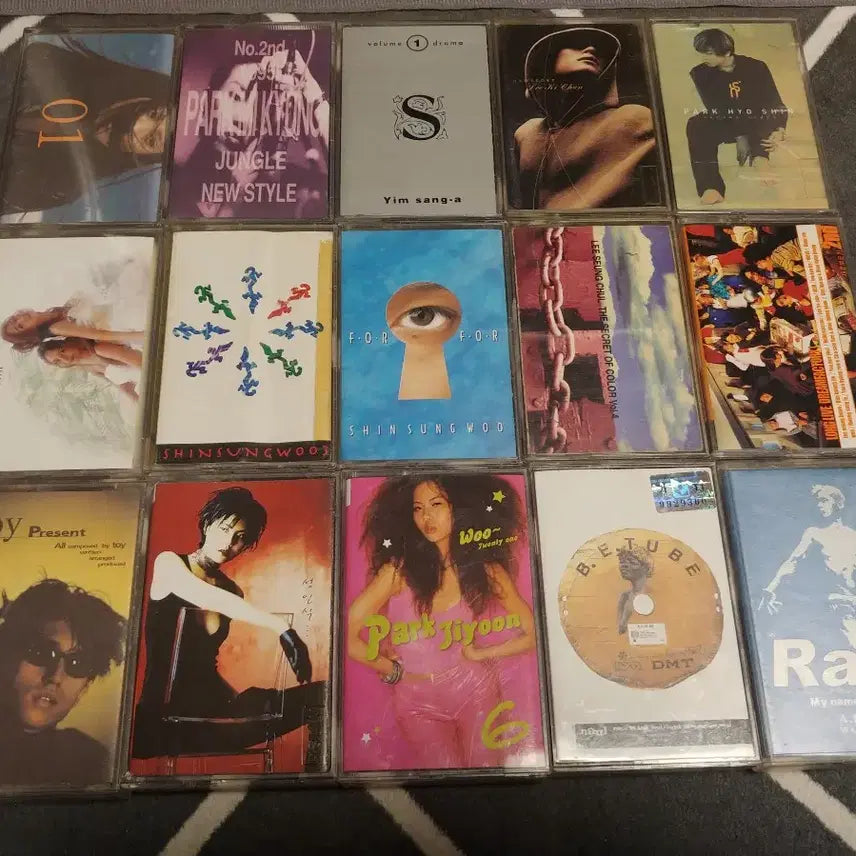 [BUNJANG] 1990s K-Pop Cassette Tape Bundle (38 Tapes) / 90년대 가요 카세트테이프 38개-3