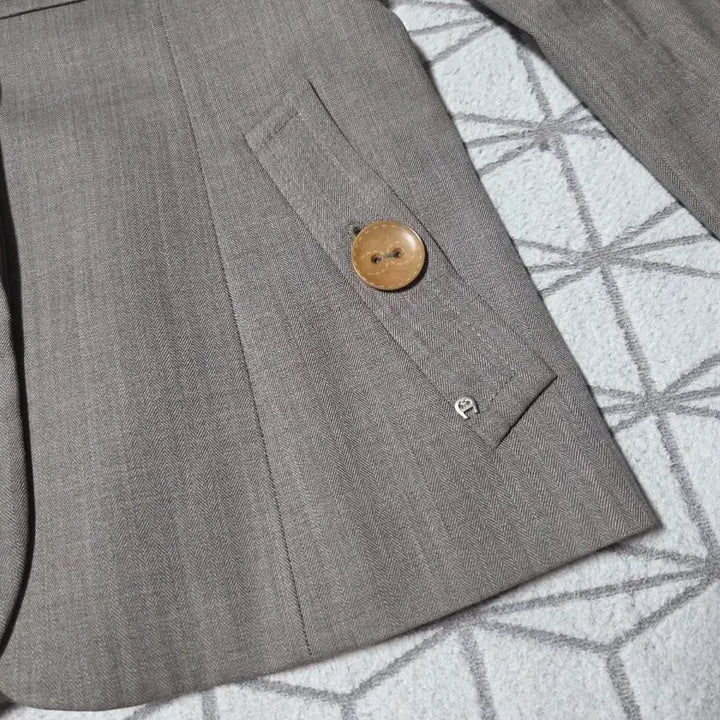 [BUNJANG] AIGNER Jacket / AIGNER(아이그너) 정품 자켓 판매합니다