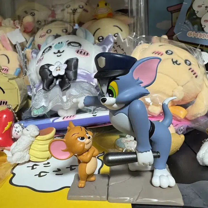 [BUNJANG] Pop Mart Tom and Jerry Figure / 톰과 제리 팝마트 피규어