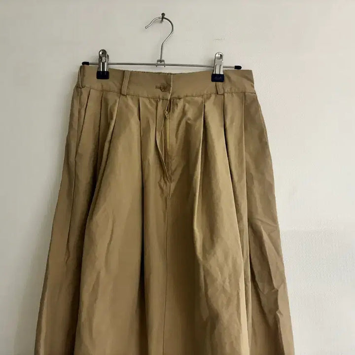 [SOLD OUT] LAP 베이지 롱 스커트