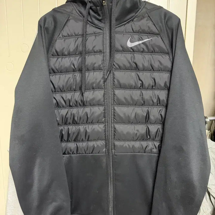[SOLD OUT] 나이키 경량 패딩 후드 집업