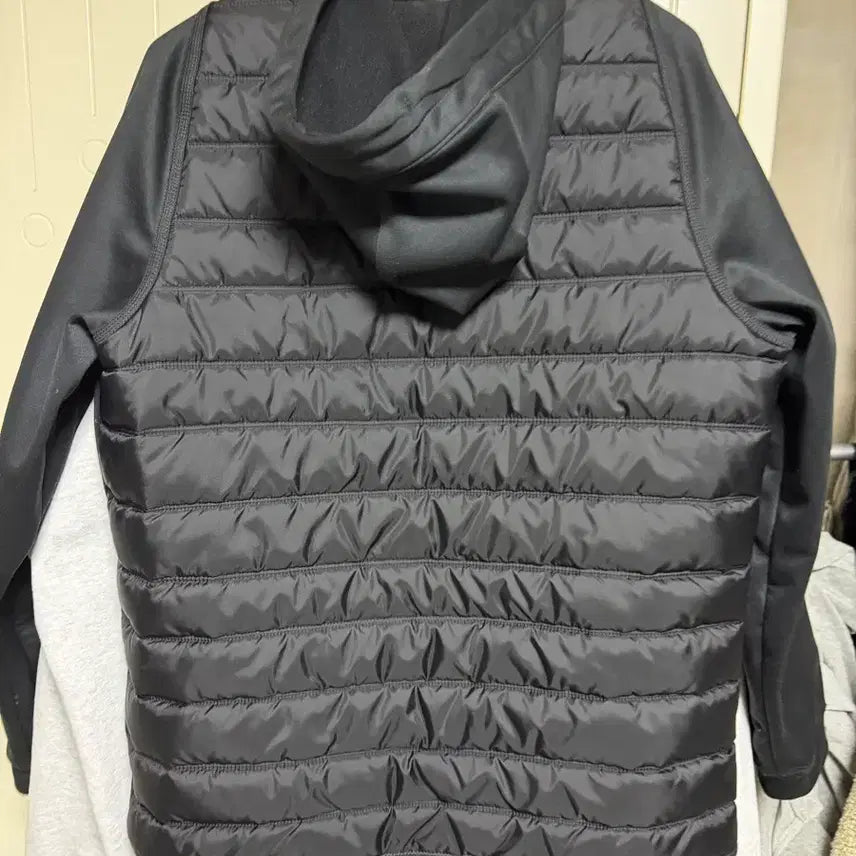 [SOLD OUT] 나이키 경량 패딩 후드 집업