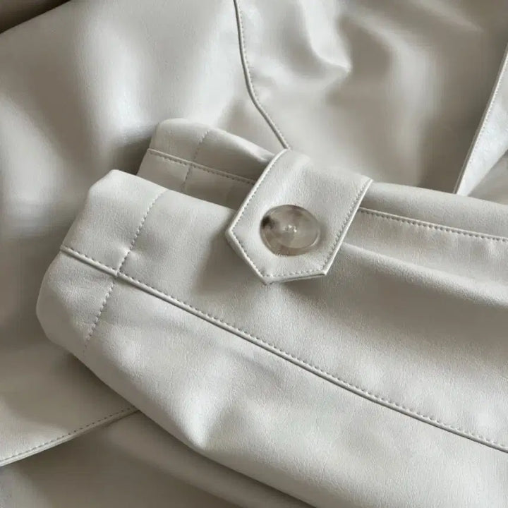 [BUNJANG] 르뮈 Leather Single Trench Coat - Cream / 르뮈 레더 싱글 트렌치코트 크림