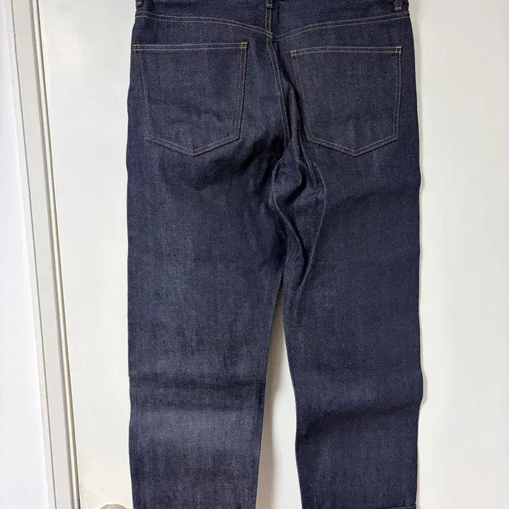 [BUNJANG] Uniqlo U Salvage Regular Fit Jeans (34) / 유니클로U 샐비지레귤러핏진 (34)