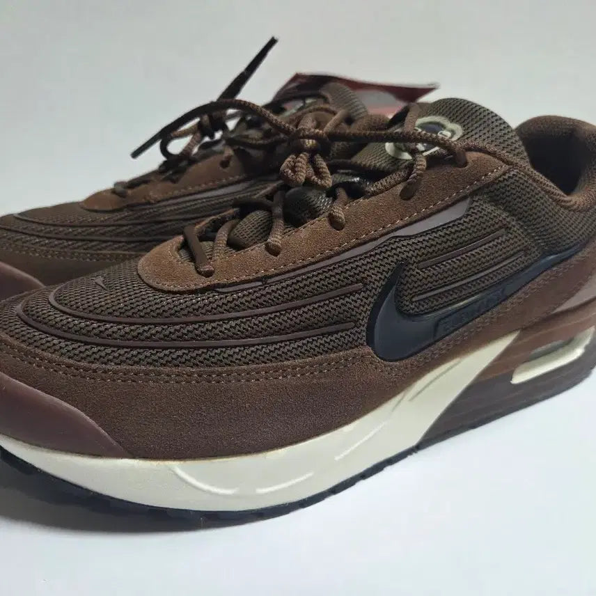 [BUNJANG] Nike Air Max Verse Brown Sneakers / 나이키 에어맥스 벌스 브라운 270(275)새제쿰