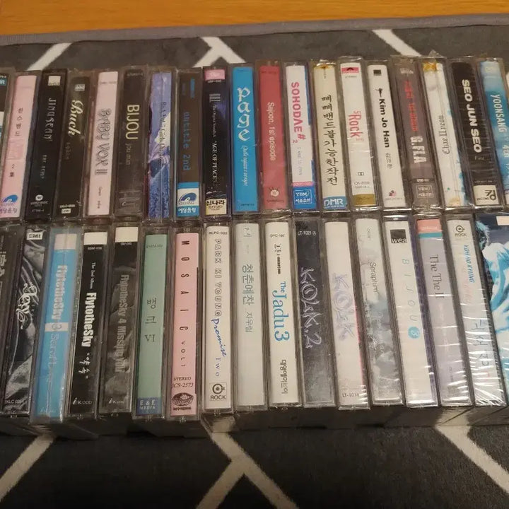 [BUNJANG] 1990s K-Pop Cassette Tapes (Sealed) - Bundle of 36 / 90년대 가요(미개봉) 카세트테이프 36개-4