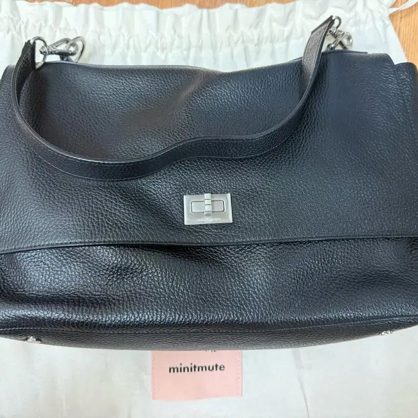 [SOLD OUT] (가격내림 급판매) 미닛뮤트 페레티(ferretti L) black