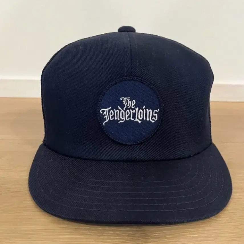 [BUNJANG] TENDERLOIN Ebisu Limited Edition Trucker Cap / <신품급>TENDERLOIN텐더로인오리지널 본점 한정 트러커캡네이비