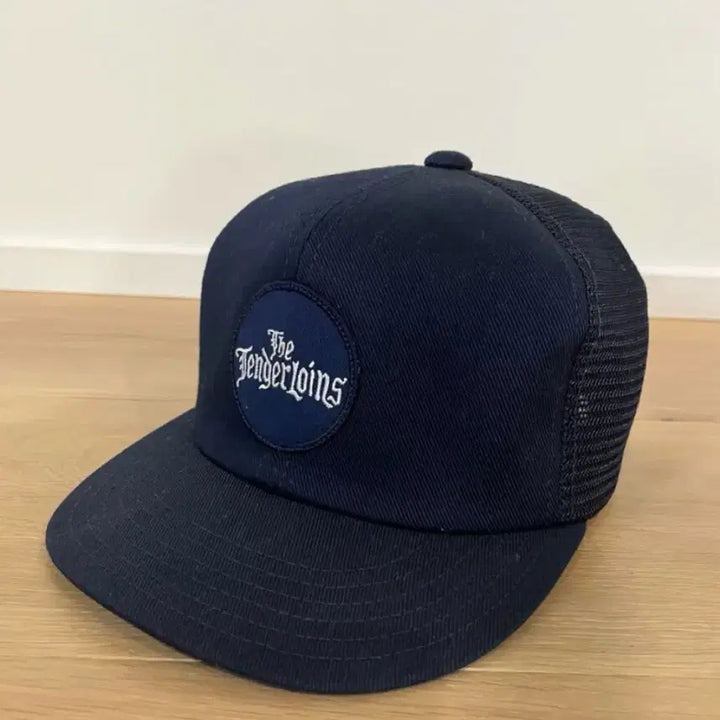 [BUNJANG] TENDERLOIN Ebisu Limited Edition Trucker Cap / <신품급>TENDERLOIN텐더로인오리지널 본점 한정 트러커캡네이비