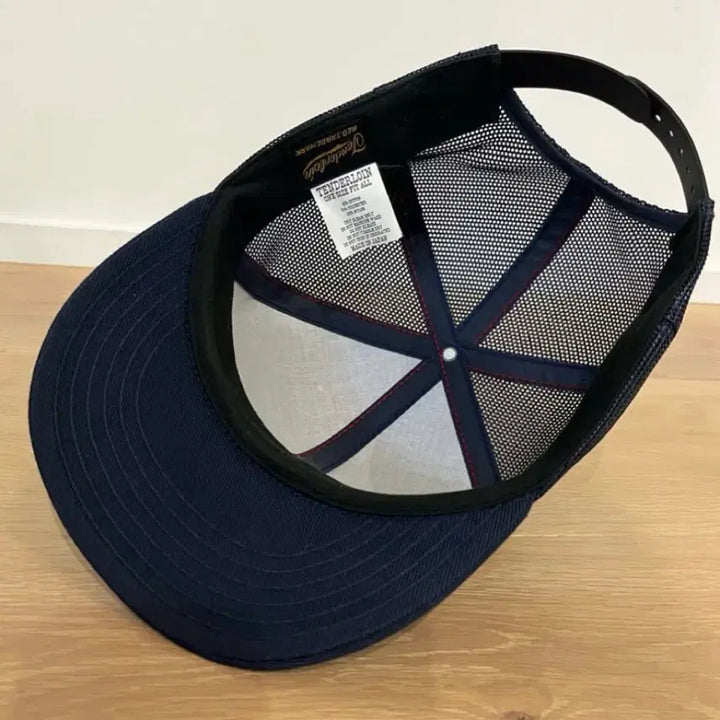 [BUNJANG] TENDERLOIN Ebisu Limited Edition Trucker Cap / <신품급>TENDERLOIN텐더로인오리지널 본점 한정 트러커캡네이비