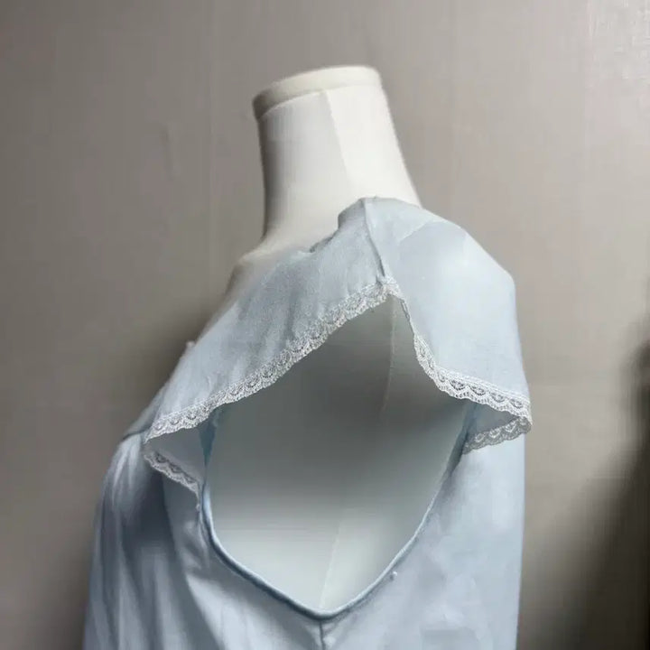 [SOLD OUT] 엔느빈티지 몬니 누빔 레이스 날개 파자마 원피스 프린세스깔