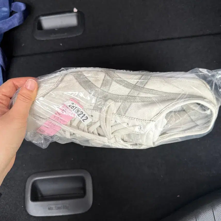 [BUNJANG] Onitsuka Tiger White Sneakers / 오니츠카타이거 흰색 스니커즈