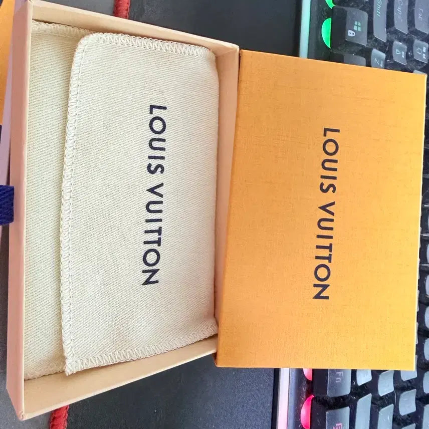 [SOLD OUT] 루이비통 카드지갑