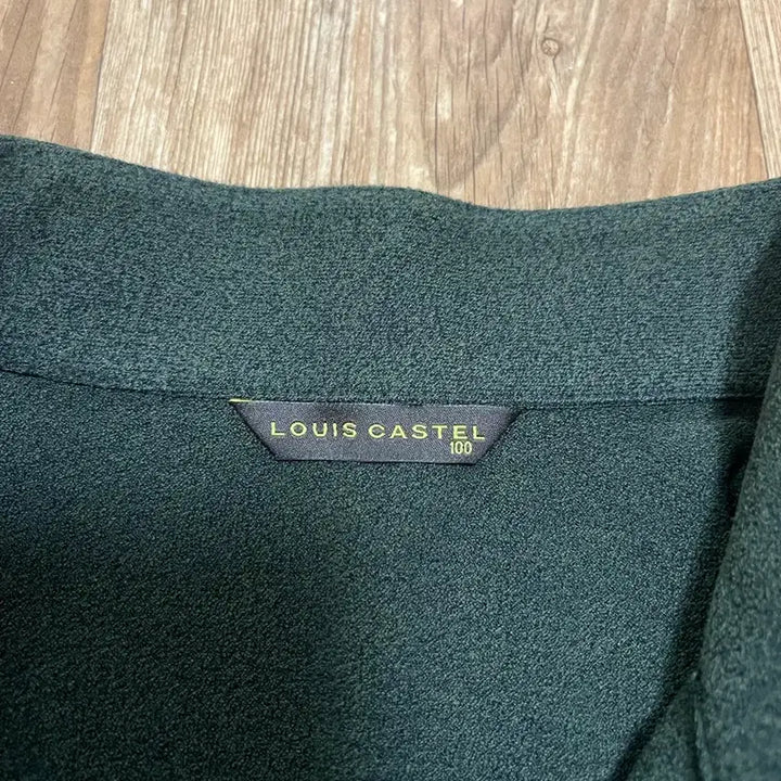[SOLD OUT] [100] 루이까스텔 반집업 긴팔 티셔츠