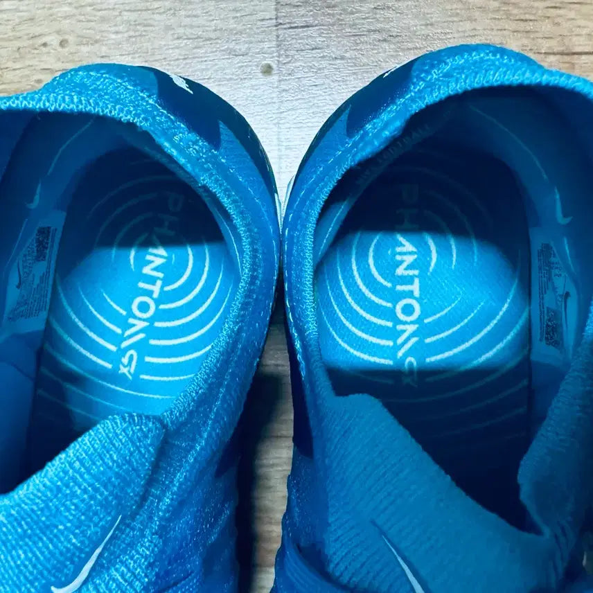 [BUNJANG] Nike Phantom GX2 Elite AG Soccer Cleats / 나이키 팬텀 gx2 엘리트 AG 255