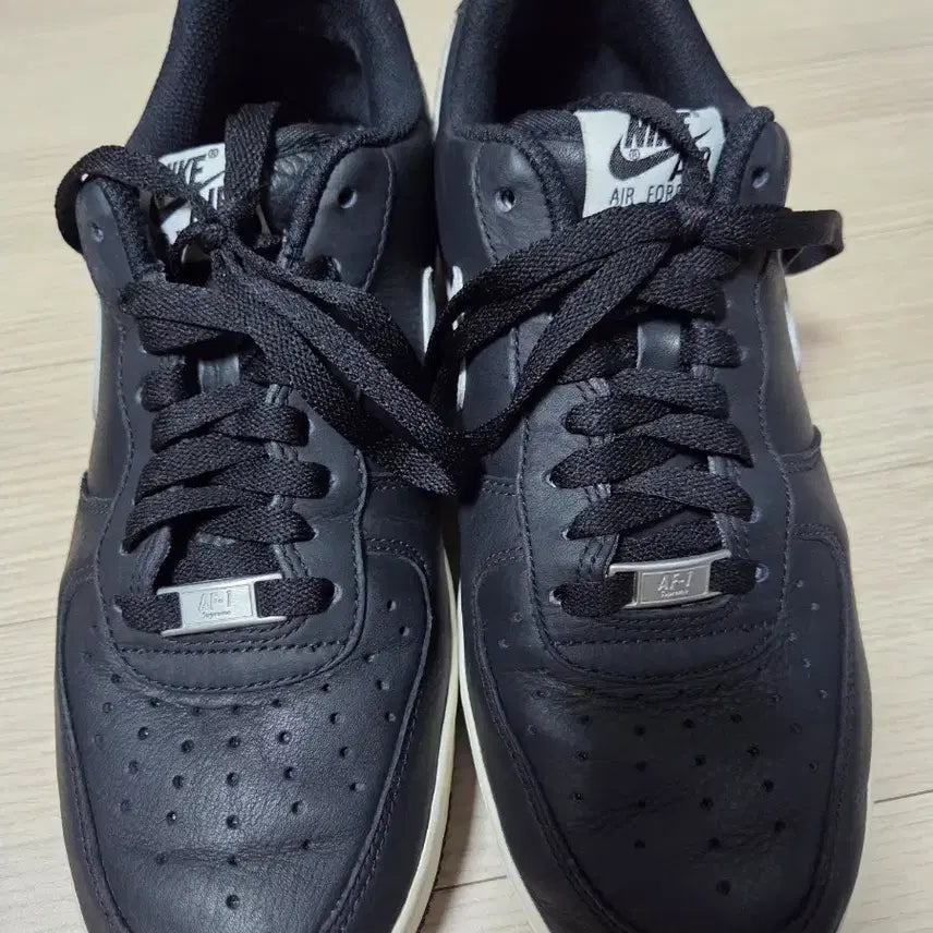 [BUNJANG] Nike Air Force 1 Supreme Comme des Garcons Sneakers / 265 에어포스 슈프림 꼼데가르송