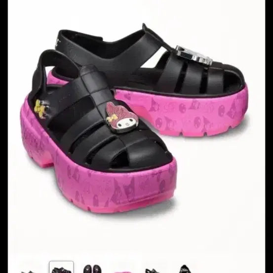 [BUNJANG] Crocs Sanrio My Melody Kuromi Stomp Sandals / 크록스정품 산리오 마이멜로디 쿠로미 스톰프 샌들