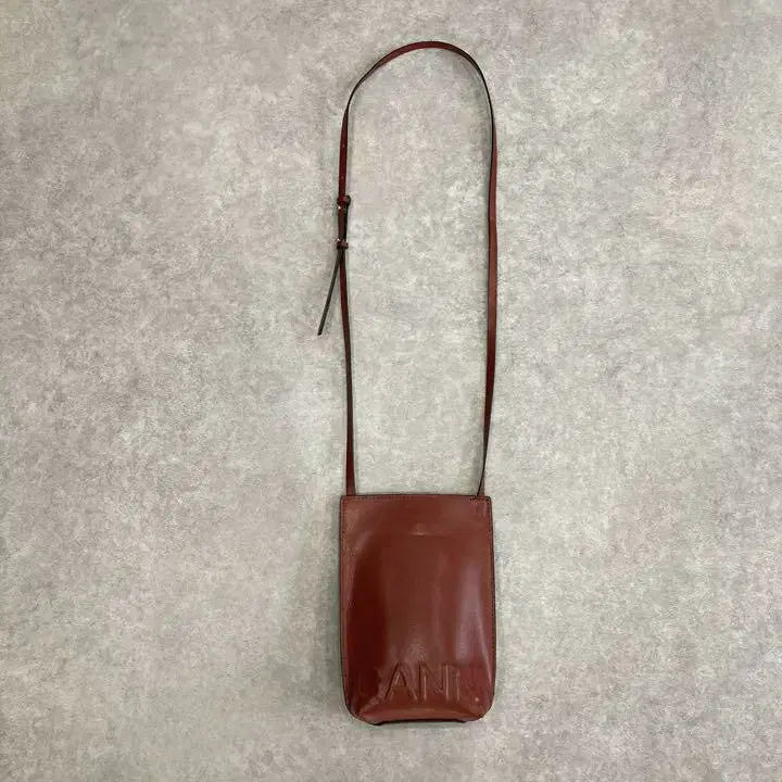 [BUNJANG] GANNI Brown Vegan Leather Mini Crossbody Bag / GANNI 가니 브라운 비건레더 미니 크로스백 숄더백 핸드폰백
