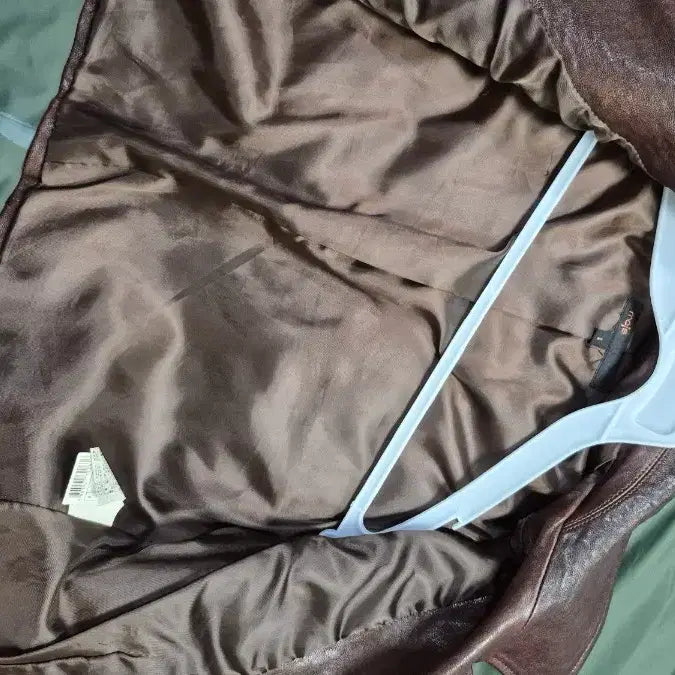 [BUNJANG] Maje Lambskin Cropped Leather Jacket / 마쥬   양가죽   크롭  자켓