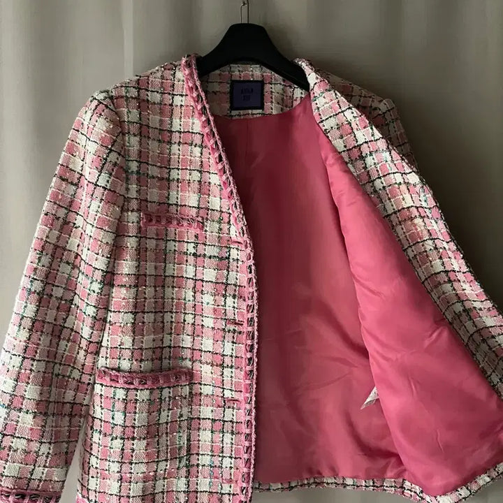 [SOLD OUT] 안나수이 핑크 트위드 자켓