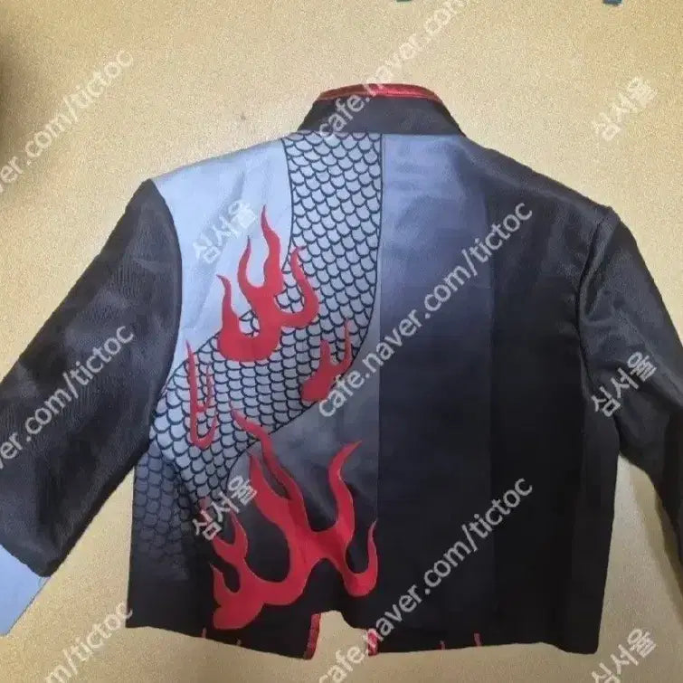 [BUNJANG] Ensemble Stars Kuro Feature 1 Costume with Wig / 앙스타 키류 쿠로 피쳐1 L사이즈 (가발 포함) 운포 8.0