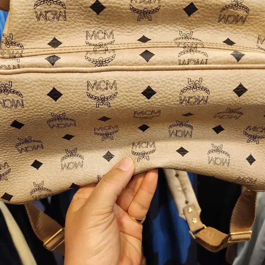 [SOLD OUT] MCM 비세토스 스터드 백팩
