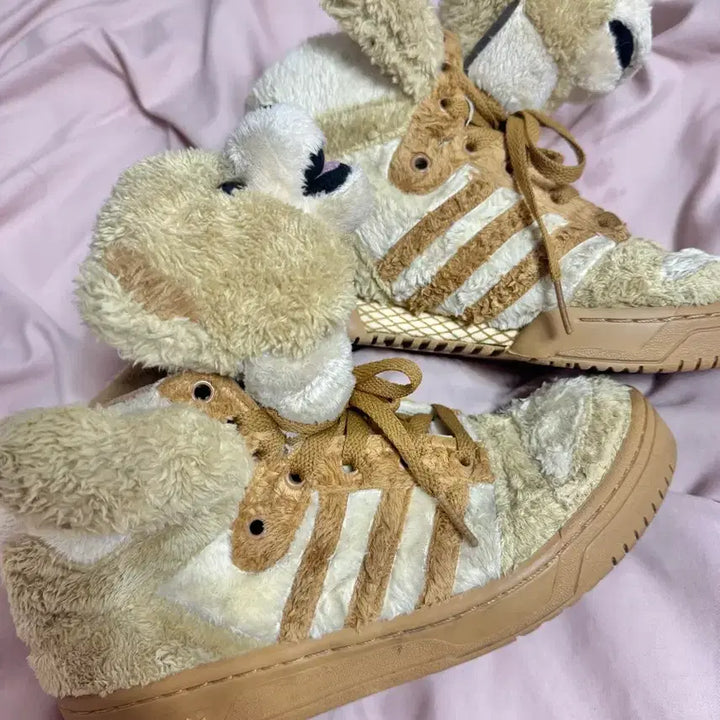 [BUNJANG] Adidas Jeremy Scott Teddy Bear Sneakers / 아디다스 제레미스캇 테디베어 245