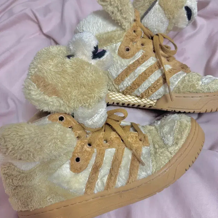 [BUNJANG] Adidas Jeremy Scott Teddy Bear Sneakers / 아디다스 제레미스캇 테디베어 245