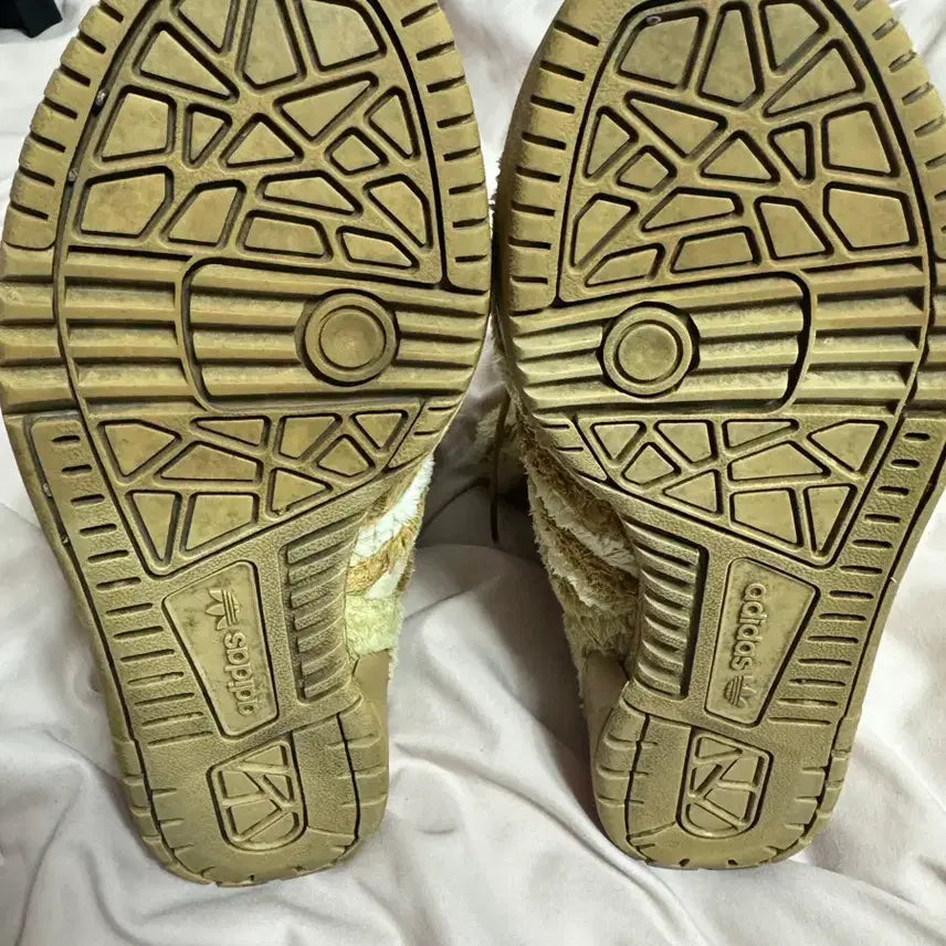 [BUNJANG] Adidas Jeremy Scott Teddy Bear Sneakers / 아디다스 제레미스캇 테디베어 245
