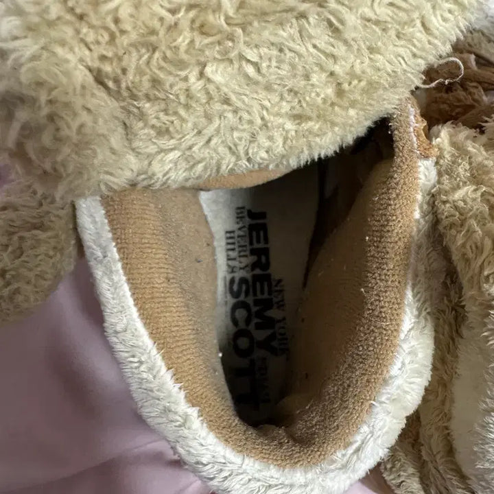 [BUNJANG] Adidas Jeremy Scott Teddy Bear Sneakers / 아디다스 제레미스캇 테디베어 245