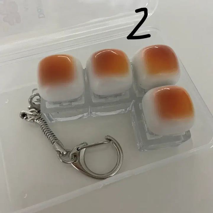 [SOLD OUT] 새상품) 구운식빵 딸깍이 키캡 키링