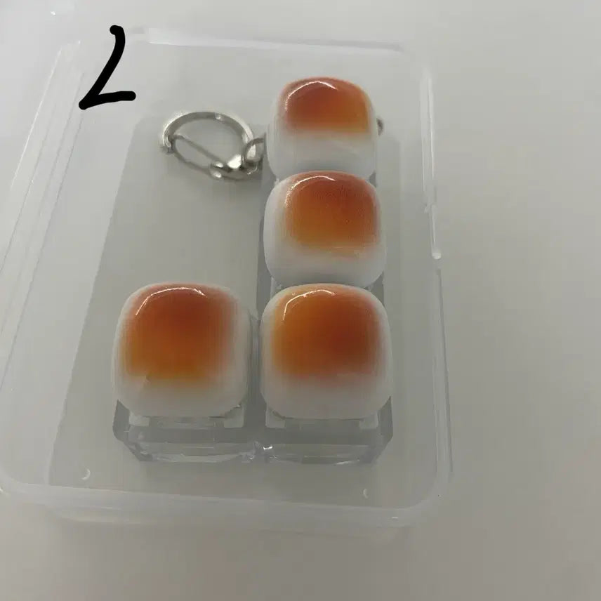 [SOLD OUT] 새상품) 구운식빵 딸깍이 키캡 키링