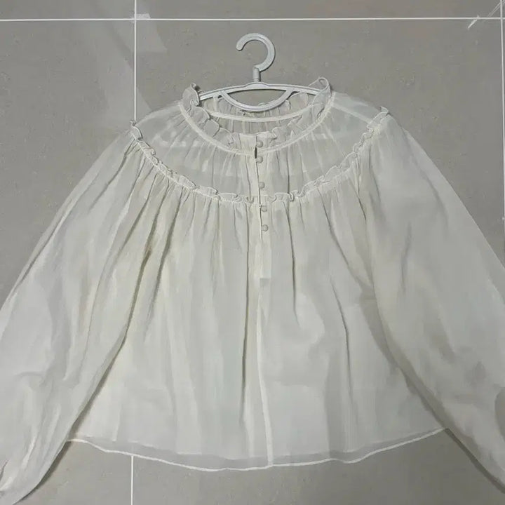 [BUNJANG] Cream Ivory Blouse / 크림아이보리 블라우스