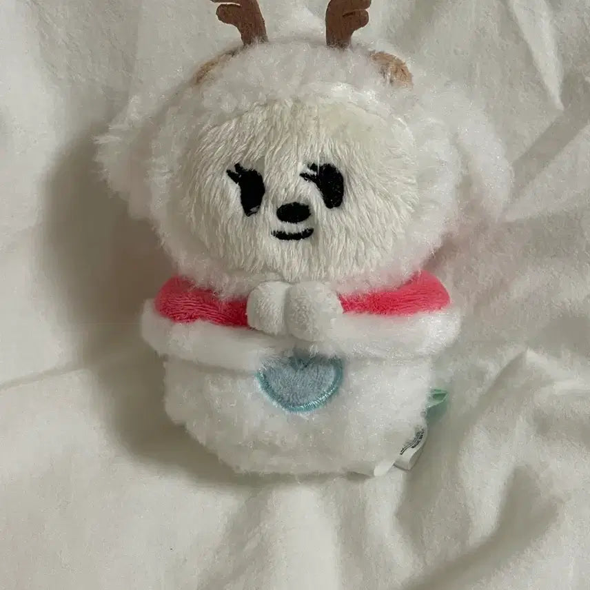 [BUNJANG] Ppulbatu Bambat Snowman Limited Edition Keychain / 뿔바투 밤긋 눈사람 키링(한정판) 양도