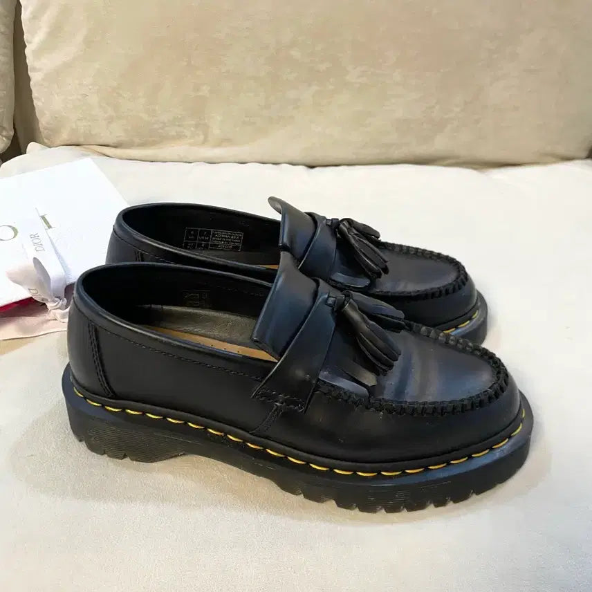 [SOLD OUT] 닥터마틴 아드리안 테슬로퍼 250