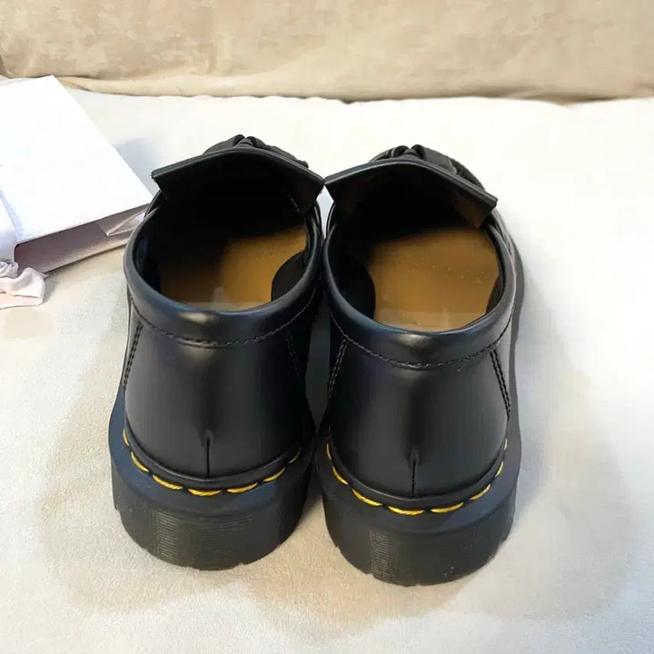 [SOLD OUT] 닥터마틴 아드리안 테슬로퍼 250